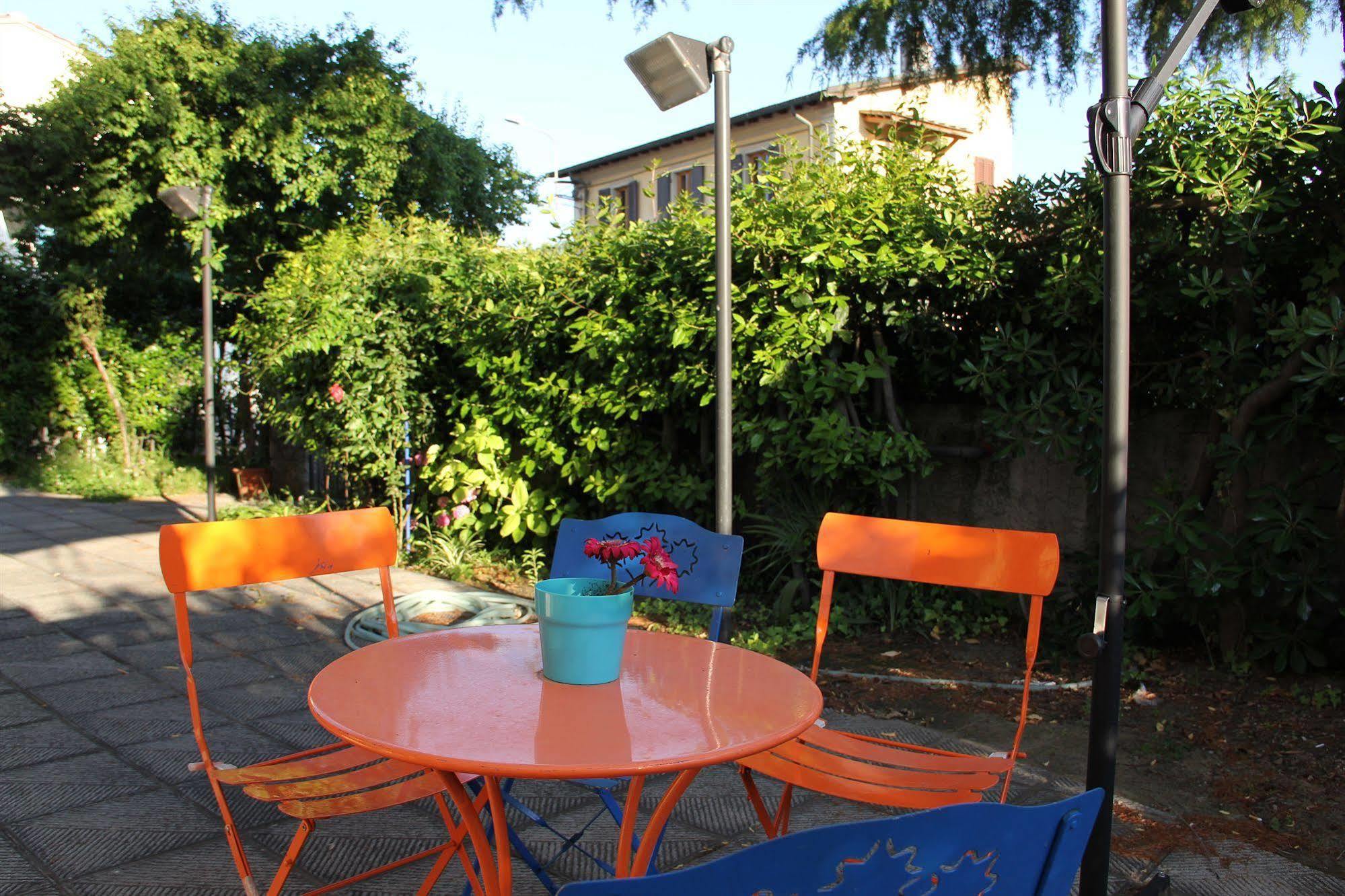 Hostel Pisa Villa Giulia Exterior photo